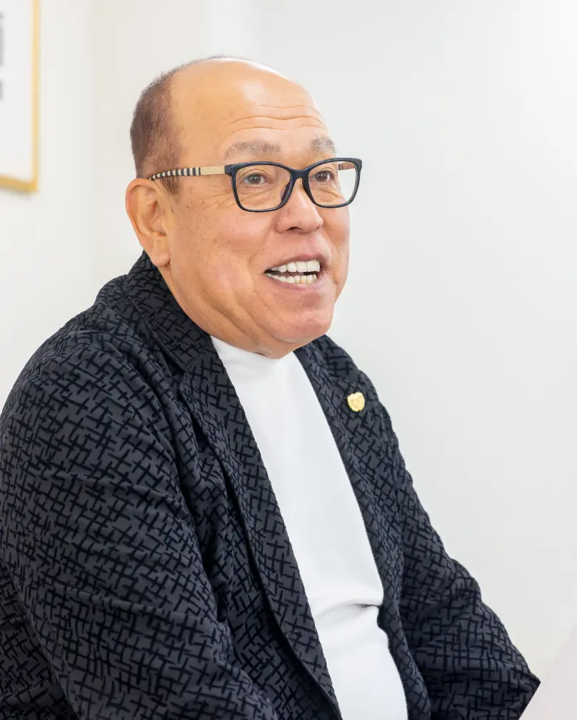 株式会社一門会 上山勝也氏、わかもと製薬株式会社 佐藤公彦氏の対談写真